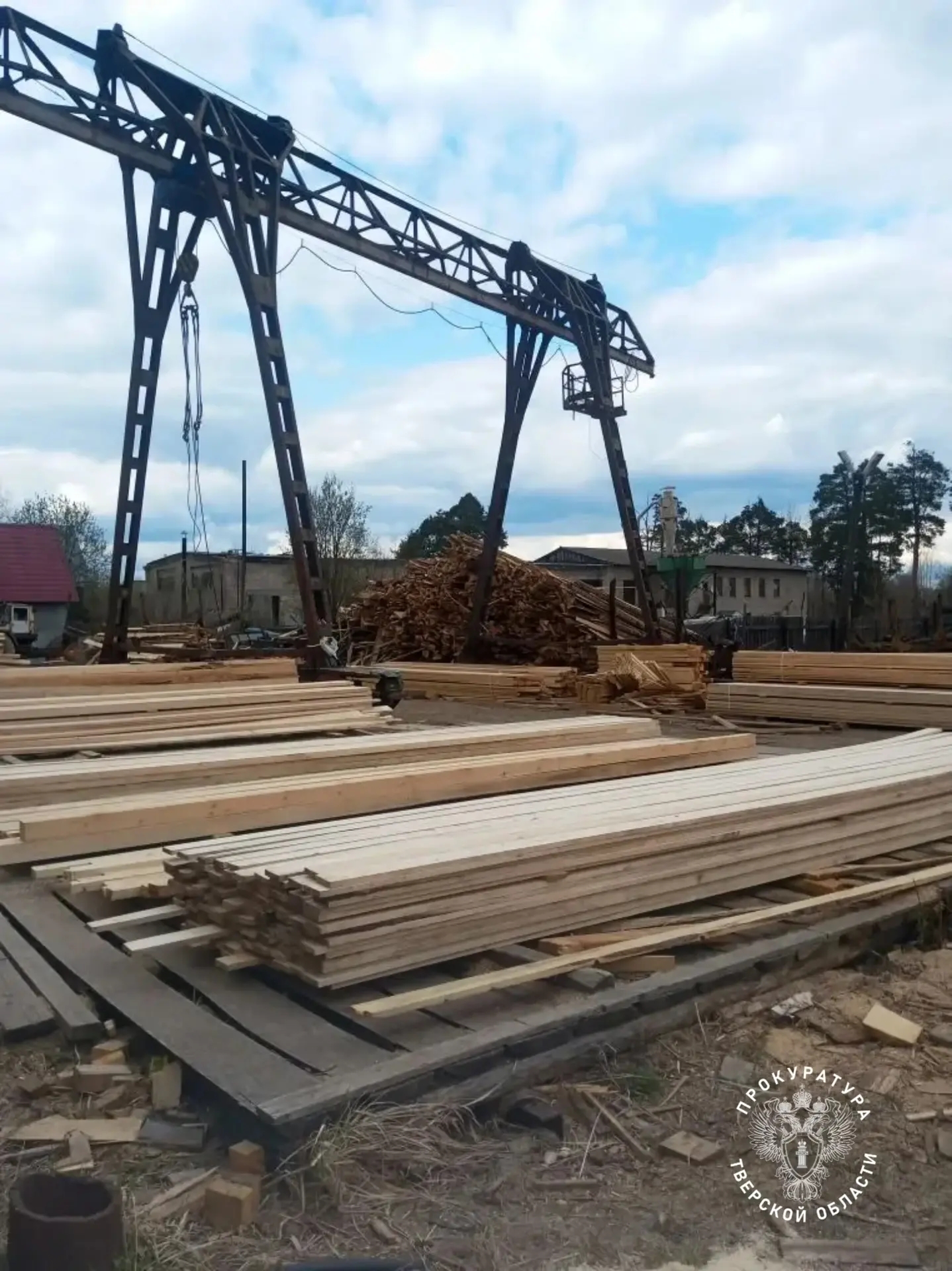 В Максатихе Тверской области подросток получил травму на заводе Фото: прокуратура Тверской области