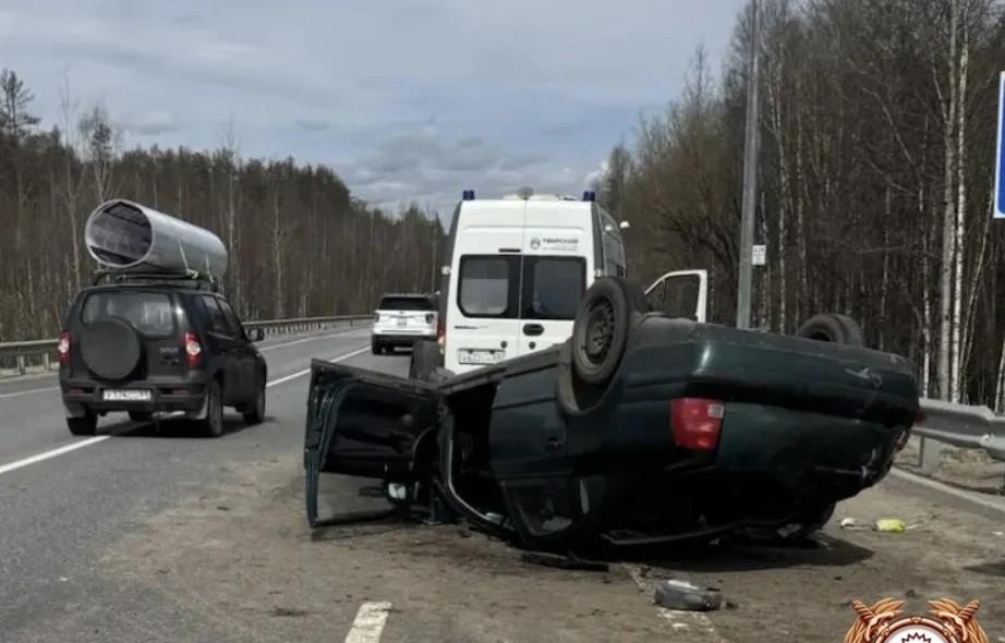 На «Золотом кольце» в Тверской области опрокинулось авто, есть пострадавшие - новости Афанасий