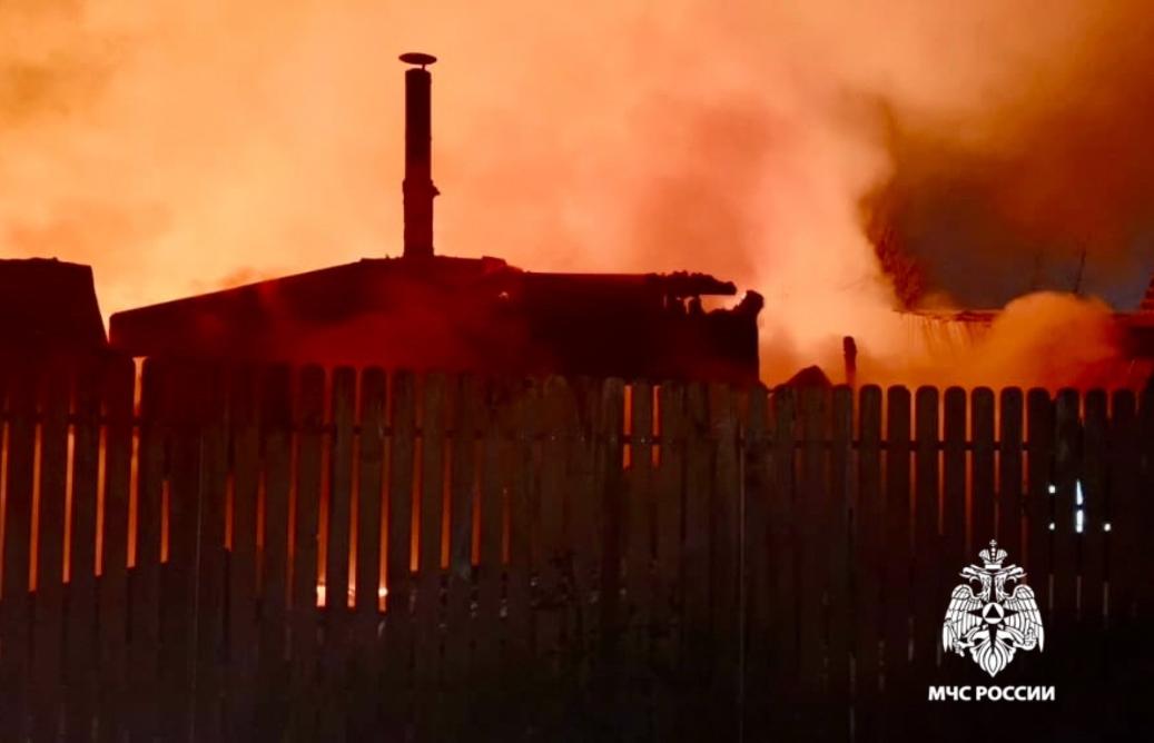 В Игуменке Тверской области ликвидируют сильный пожар - новости Афанасий