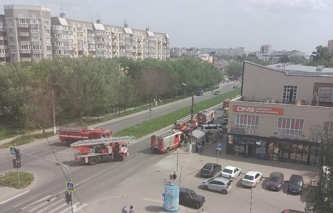 В Твери ликвидируют возгорание в торговом центре за Волгой - новости Афанасий