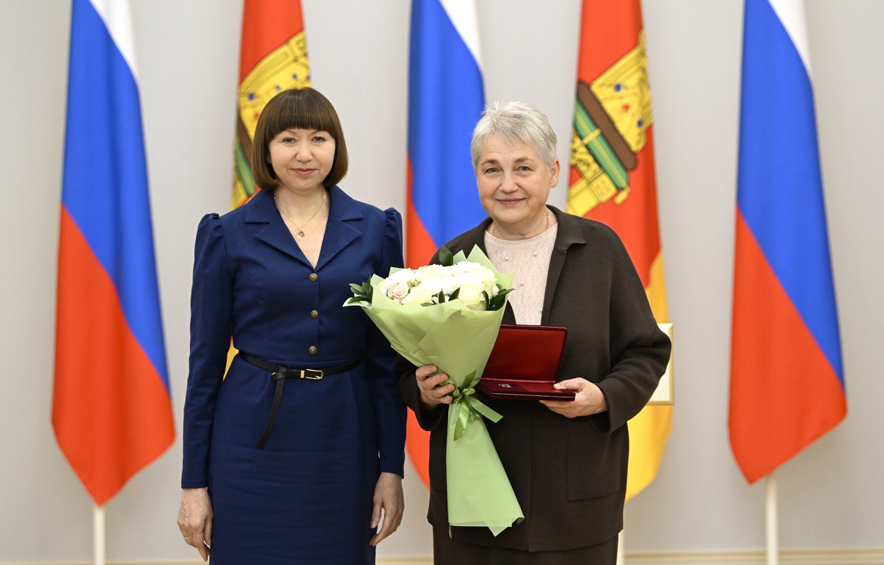 В День герба и флага Тверской области жителям вручены высокие награды Фото предоставлено правительством Тверской области