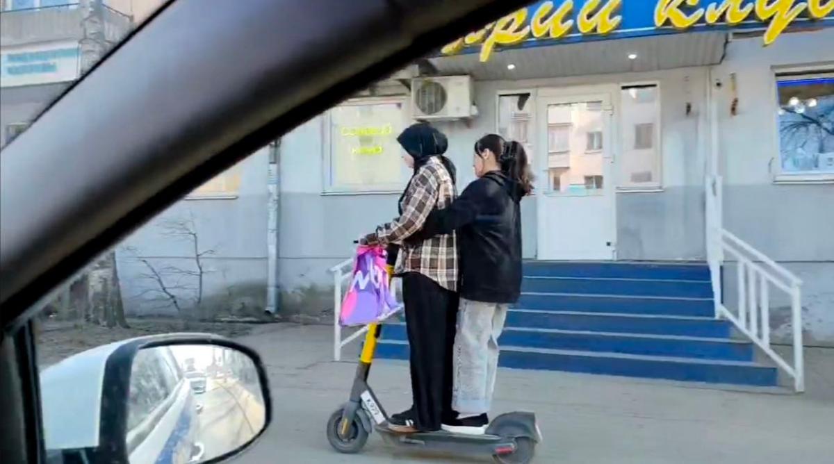 В Твери электросамокатчиков оштрафовали за нарушение ПДД Фото: ГАИ