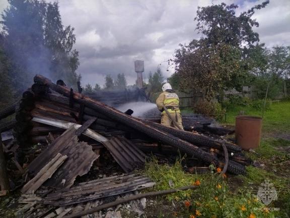 На пожаре в Кувшиновском округе погиб человек 