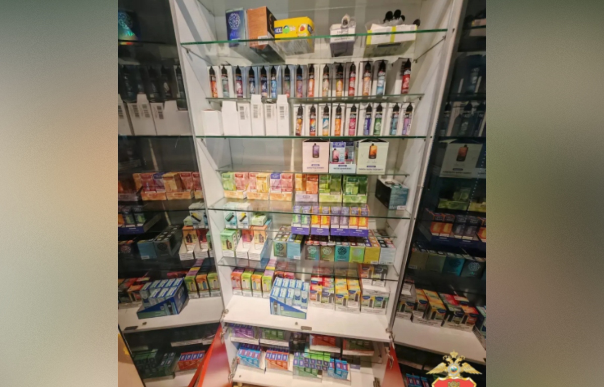 В центре Твери торговали контрафактными вейпами Фото: УМВД России по Тверской области