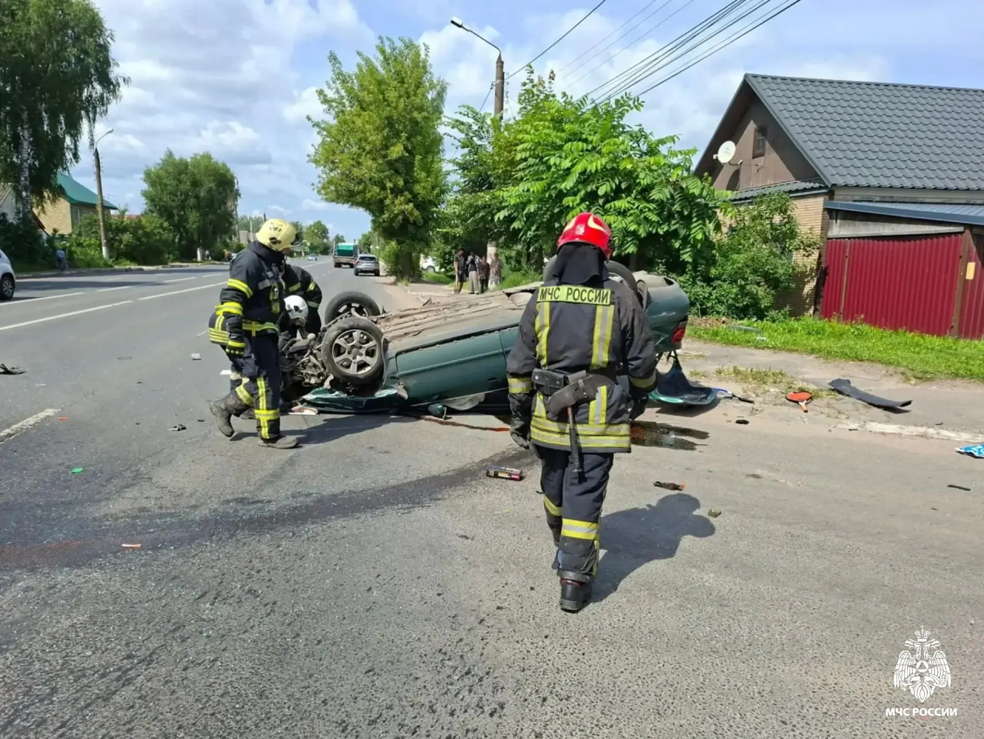 В Твери на улице Туполева столкнулись пять автомобилей Фото: ГУ МЧС по Тверской области