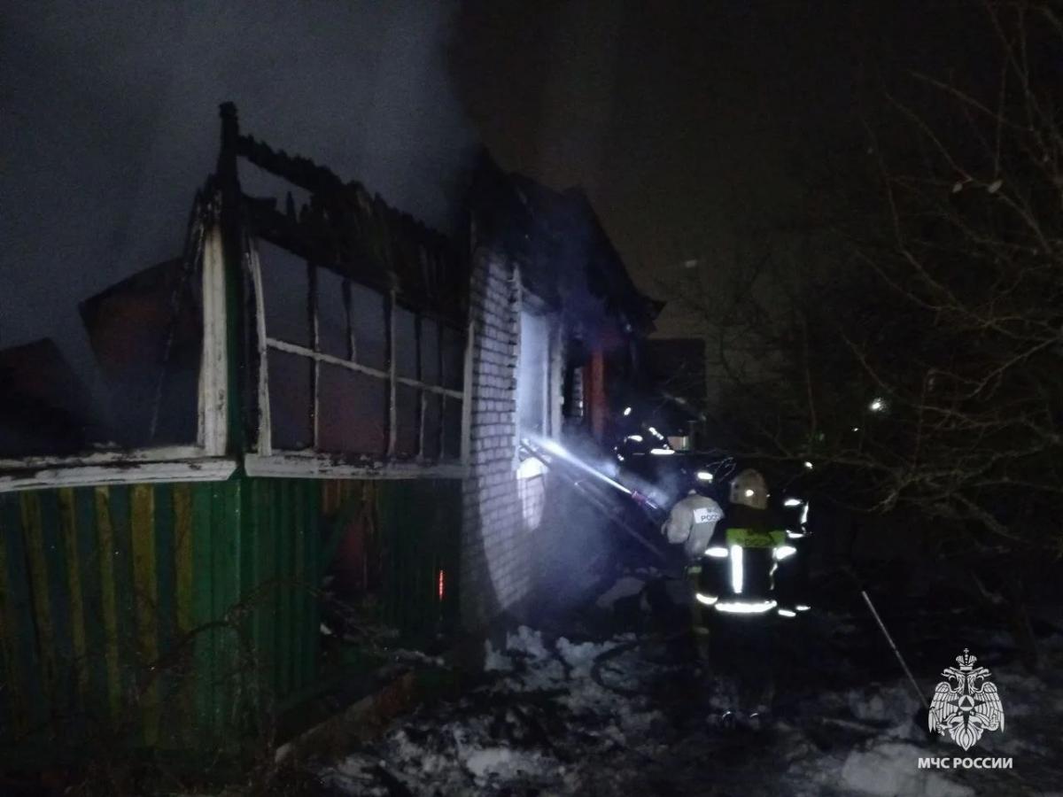 В Лихославльском округе из-за неисправной проводки сгорел жилой дом Фото: МЧС