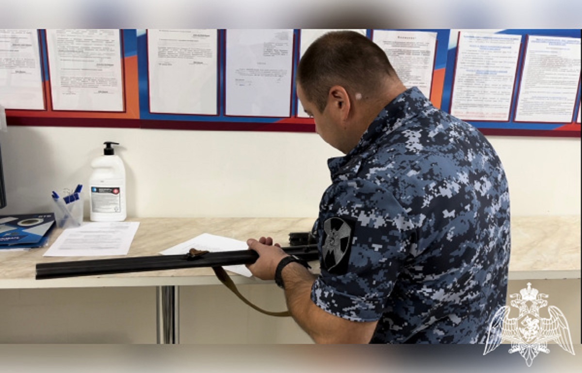 За неделю сотрудники Росгвардии Тверской области выявили 14 нарушений, допущенных владельцами оружия Фото: Росгвардия Тверской области