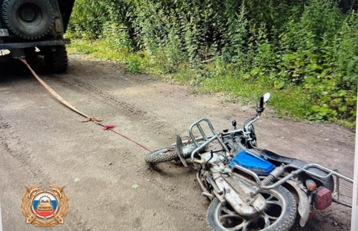 В Тверской области подросток упал с мопеда в процессе буксировки - новости Афанасий