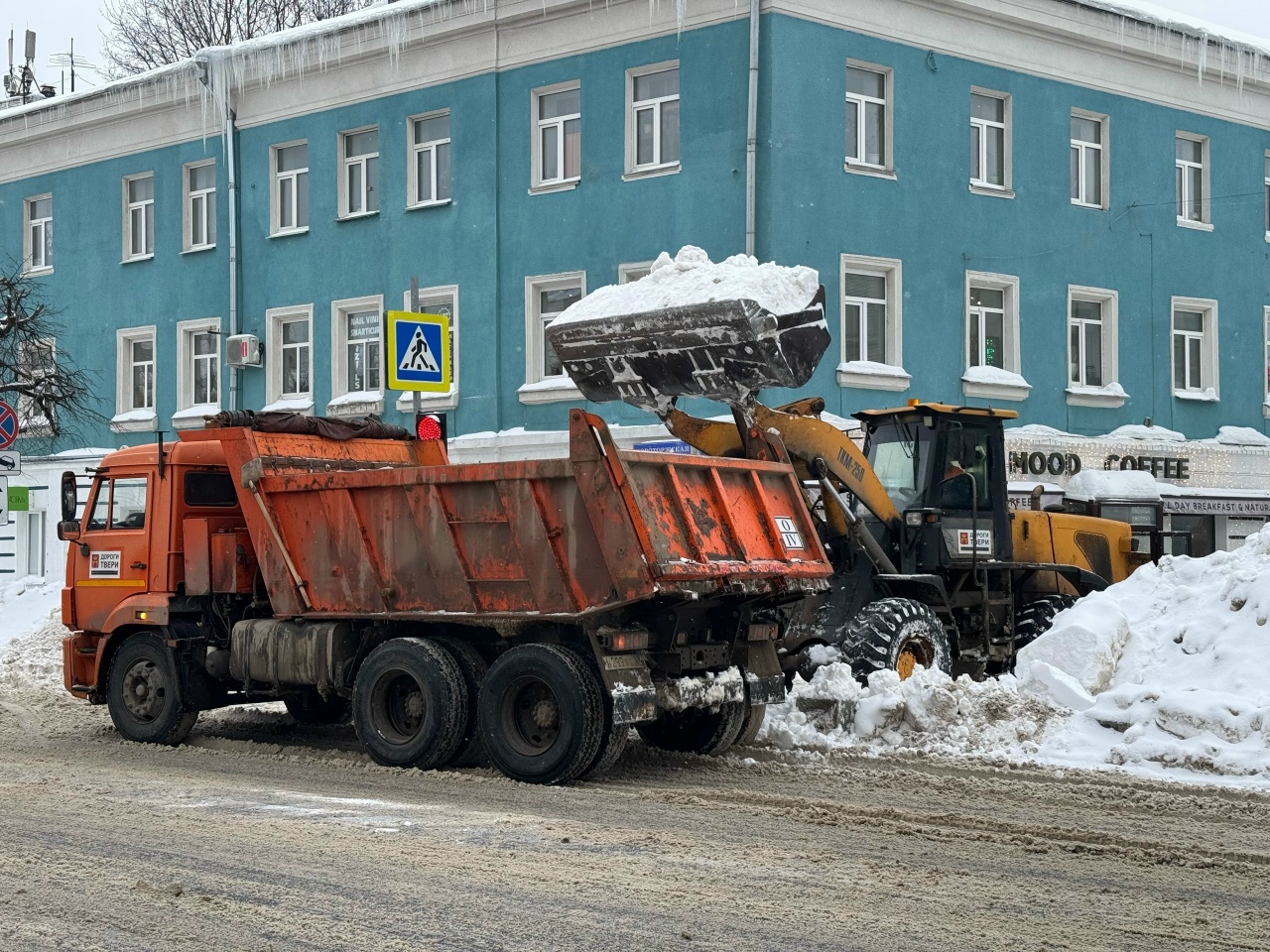 В Твери запланированы работы по вывозу снега из центра Фото: администрация Твери