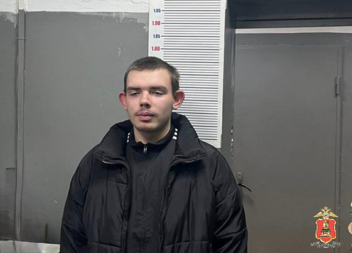 Пьяный пасынок жительницы Твери угнал из гаража ее машину Фото: УМВД Тверской области