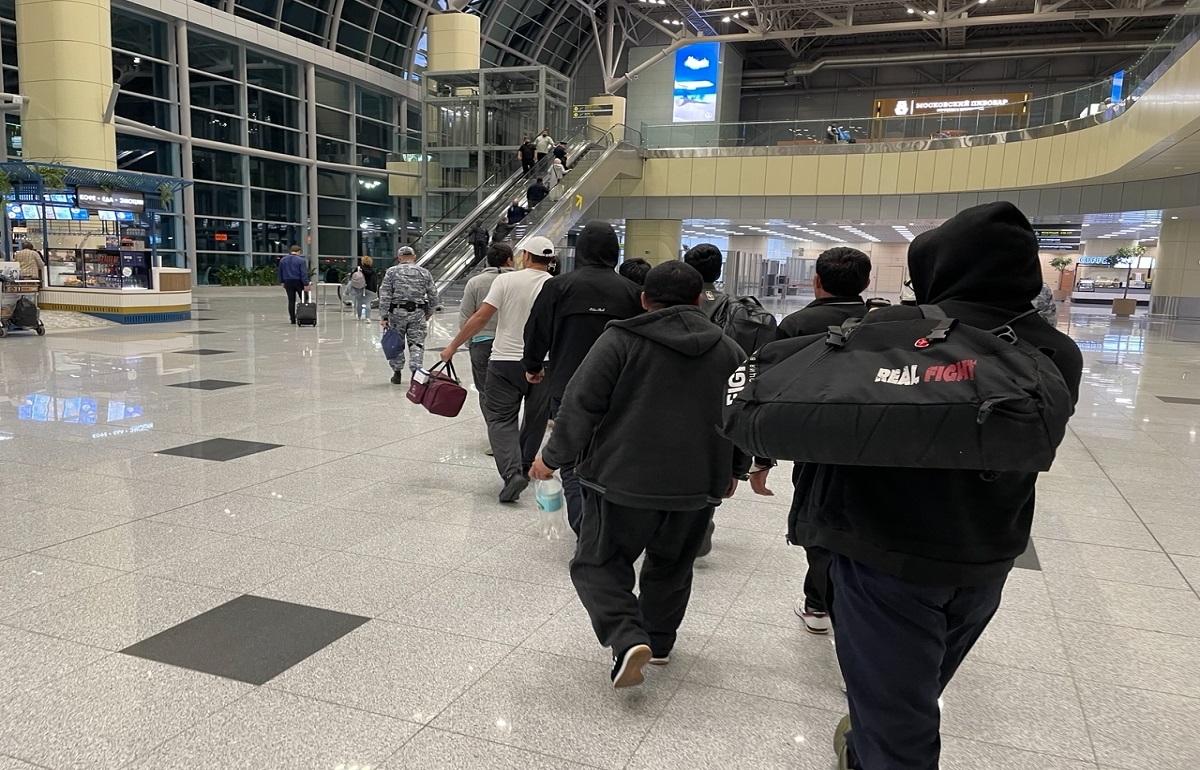 Судебные приставы выдворили около 500 нелегальных мигрантов из Тверской области Фото: УФССП России по Тверской области