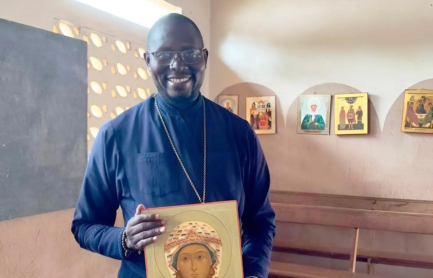 В Африку из Тверской области отправилась христианская икона  - новости Афанасий