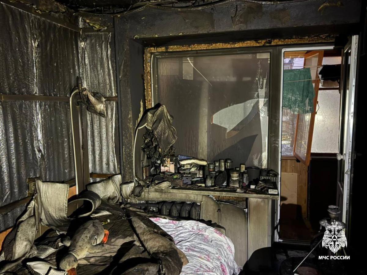 В Твери женщина погибла на пожаре в квартире  Фото: МЧС