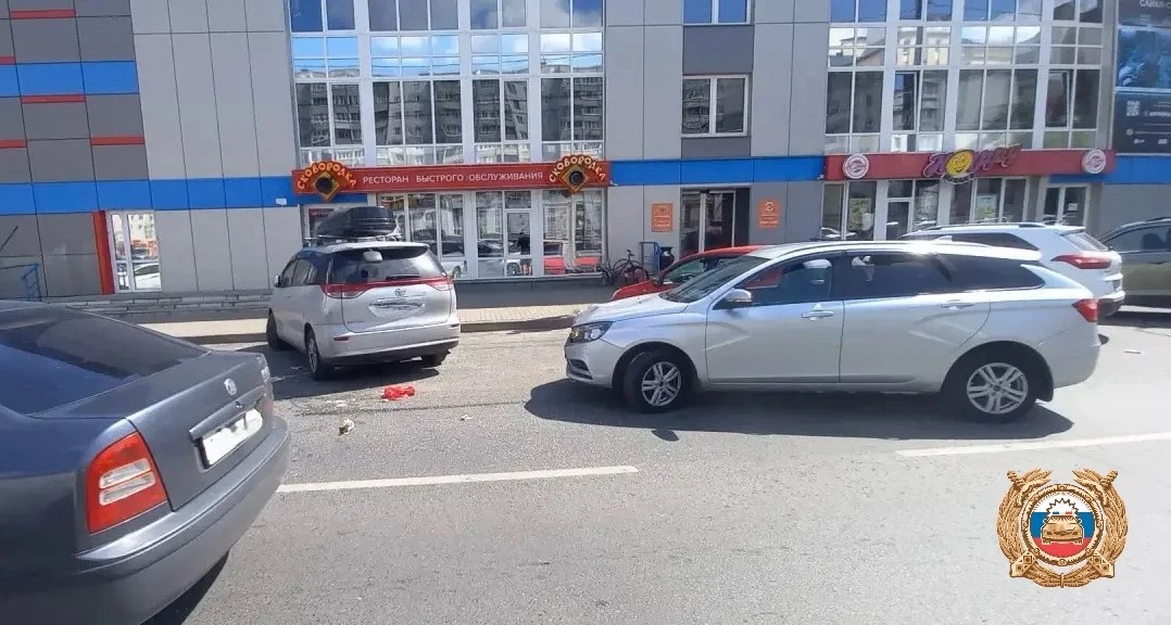 В Твери сбили женщину, которая переходила дорогу не по «зебре» Фото: Управление Госавтоинспекции по Тверской области