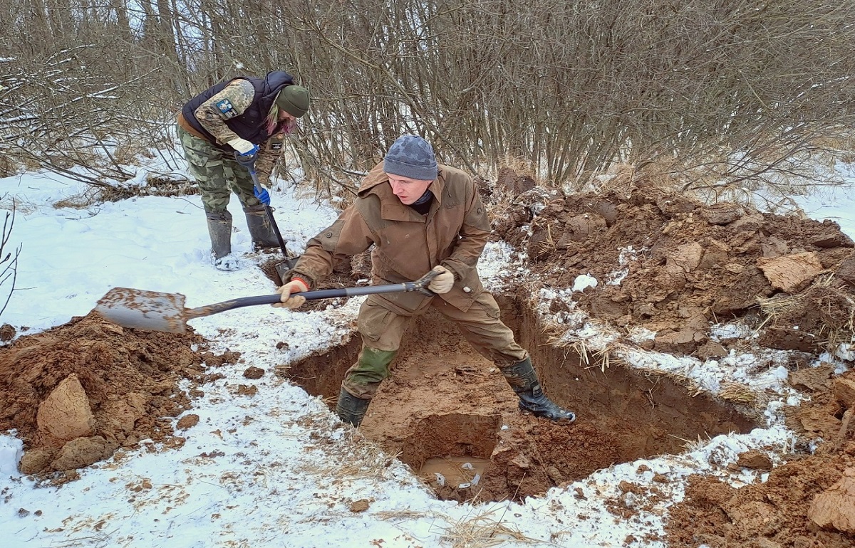 Под Зубцовом найдены останки красноармейца с набором штурмовика Фото: Поисковое движение Москвы