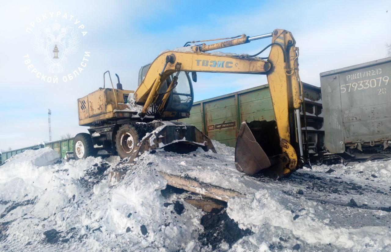 В Оленино Тверской области при разгрузке угля погиб человек - новости Афанасий
