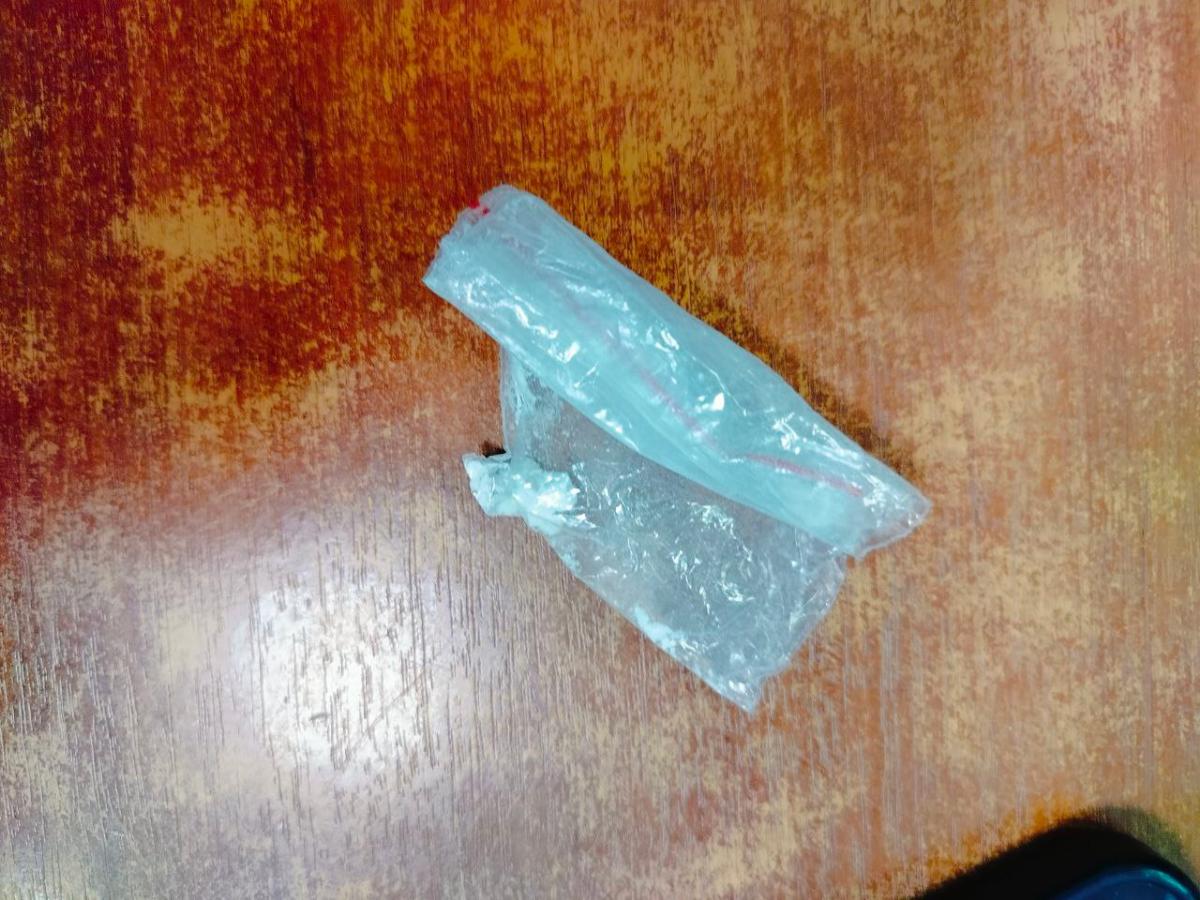 На ж/д станции в Вышнем Волочке задержан мужчина с наркотиком Фото: Транспортная полиция