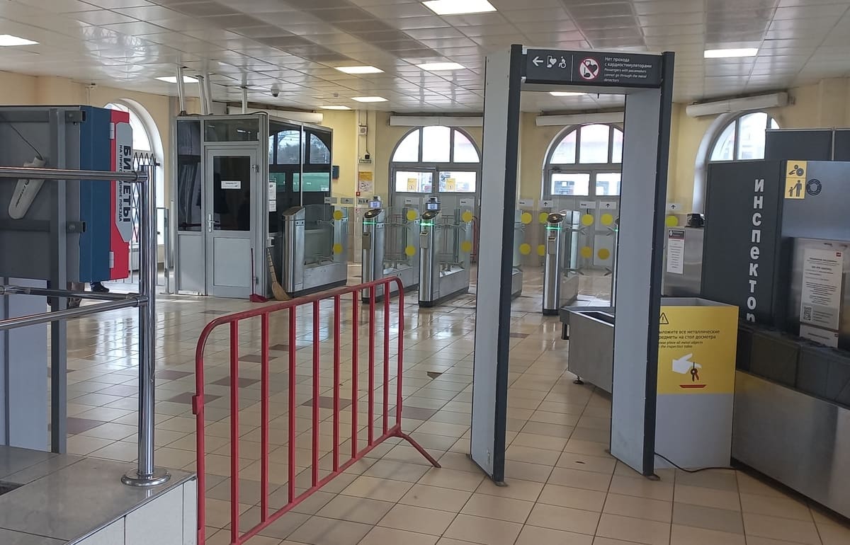 Карманника поймали в электричке Тверь — Москва Фото: транспортная полиция