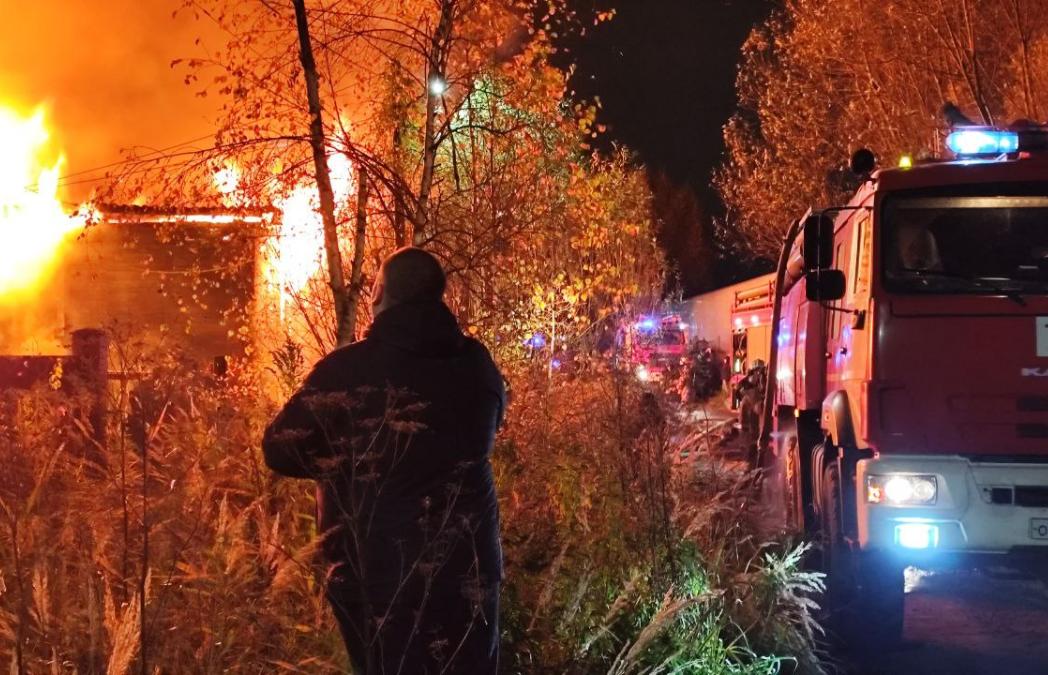 Ликвидировано открытое горение на Локомотивной улице в Твери - новости Афанасий