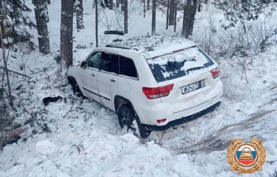 Два человека пострадали в ДТП с джипом в Тверской области - новости Афанасий
