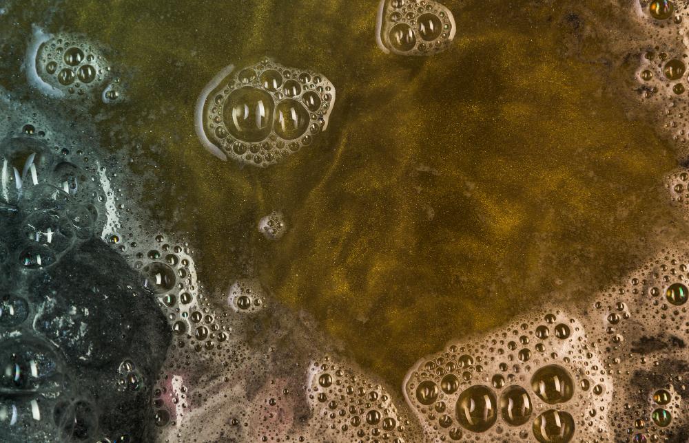 В Твери в Тьмаку снова сливают непонятную субстанцию - новости Афанасий