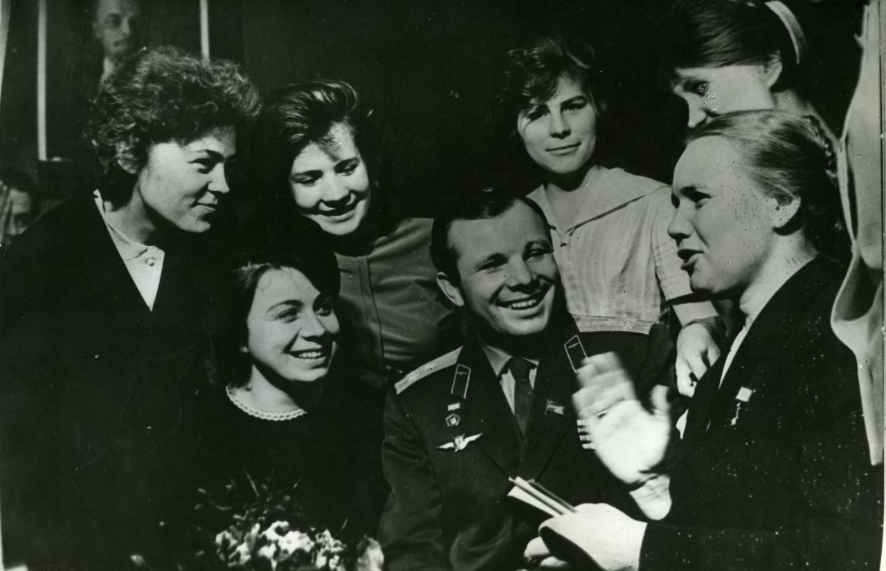 Знаете, каким он парнем был: воспоминания о Гагарине из архива Тверской области - новости Афанасий