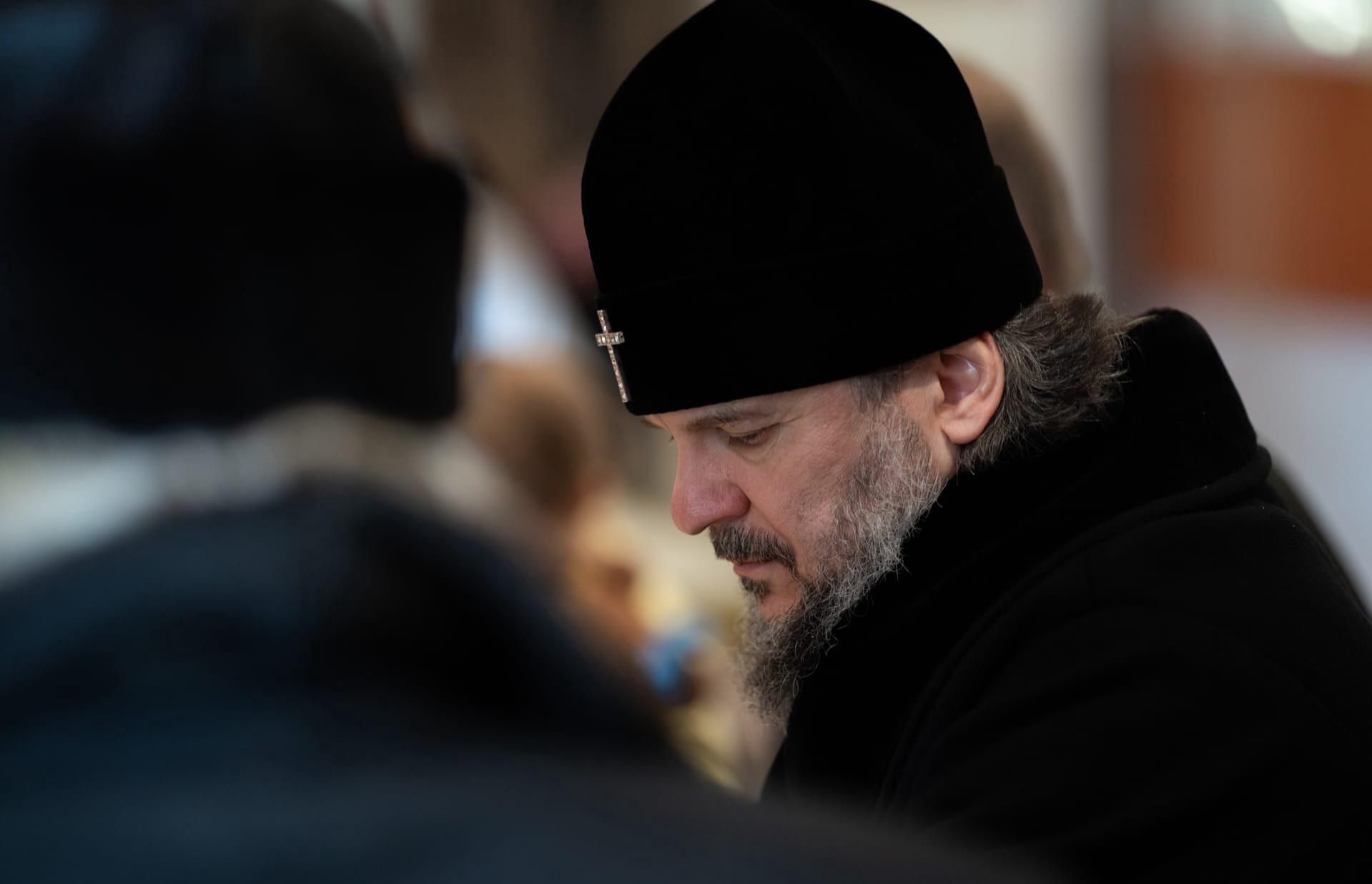 В Тверской области накануне Пасхи помолятся о погибших и пострадавших во время пожара в ЦНИИ Твери - новости Афанасий