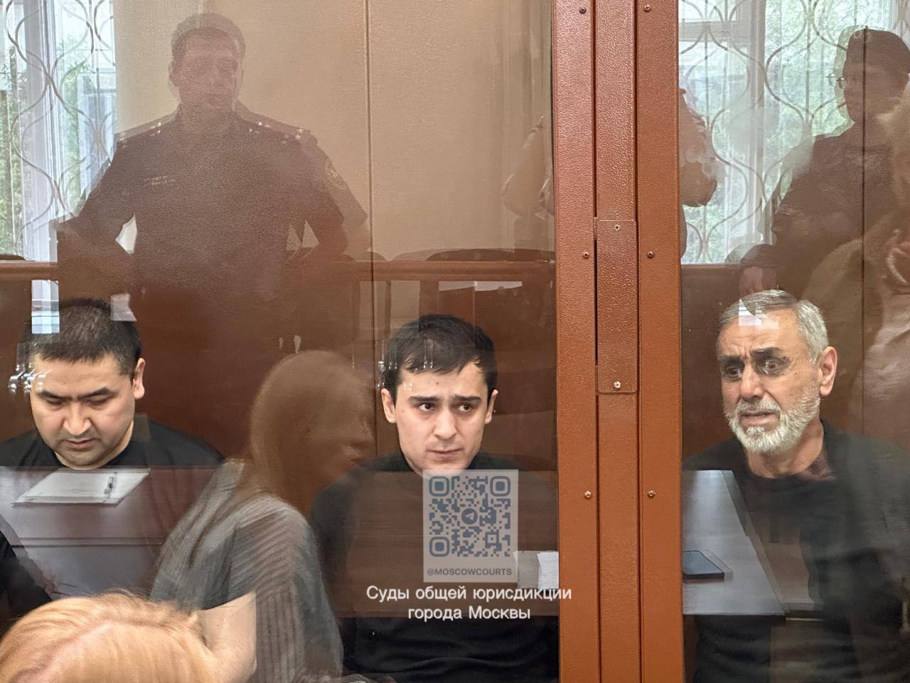 Суд продлил арест отцу и братьям Исломовым*, находящимся под следствием в связи с терактом в Крокус Сити Холл Фото, видео: Суды общей юрисдикции города