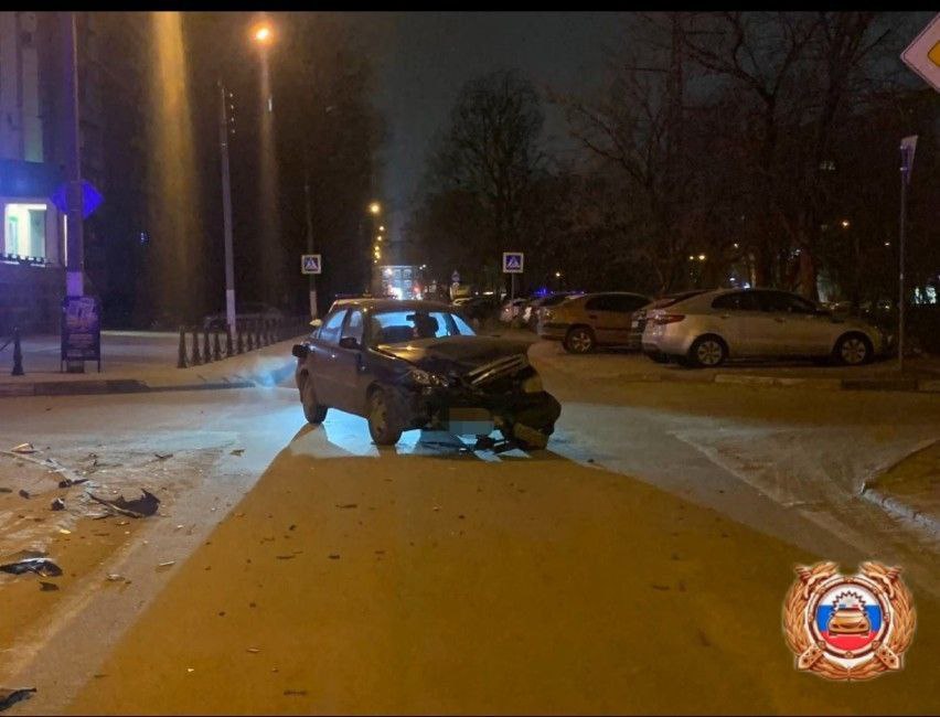 На бульваре Ногина в Твери произошло ДТП с пострадавшим Фото: Отдел ГАИ УМВД по городу Твери
