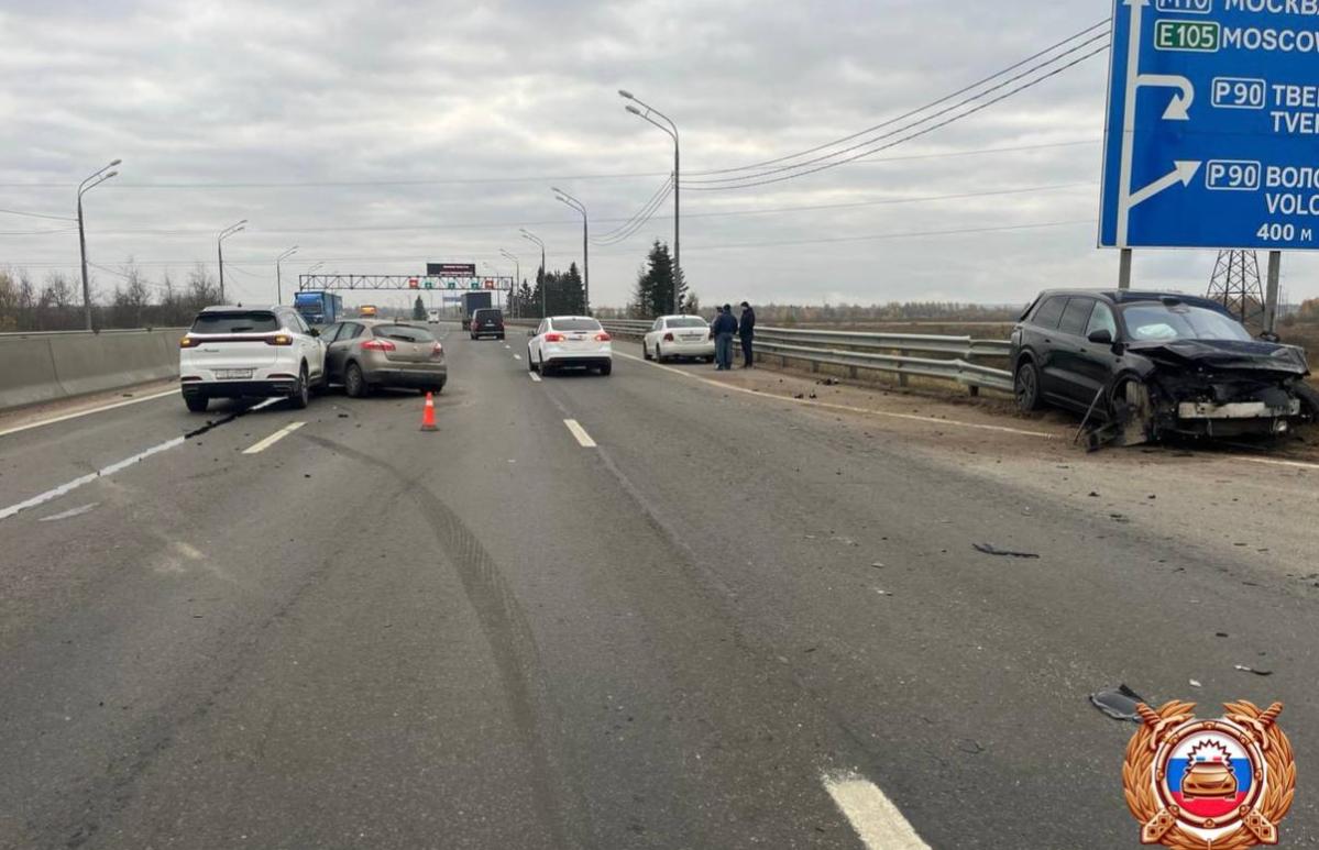 Появились подробности тройного ДТП на М10 под Тверью - новости Афанасий