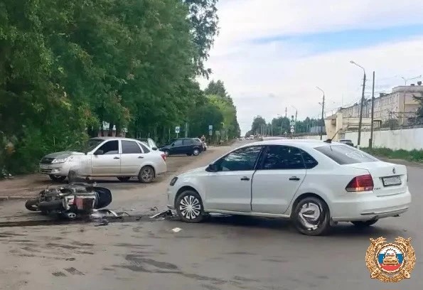 Водитель автомобиля подбил мотоцикл в Торжке Фото: Управление Госавтоинспекции по Тверской области