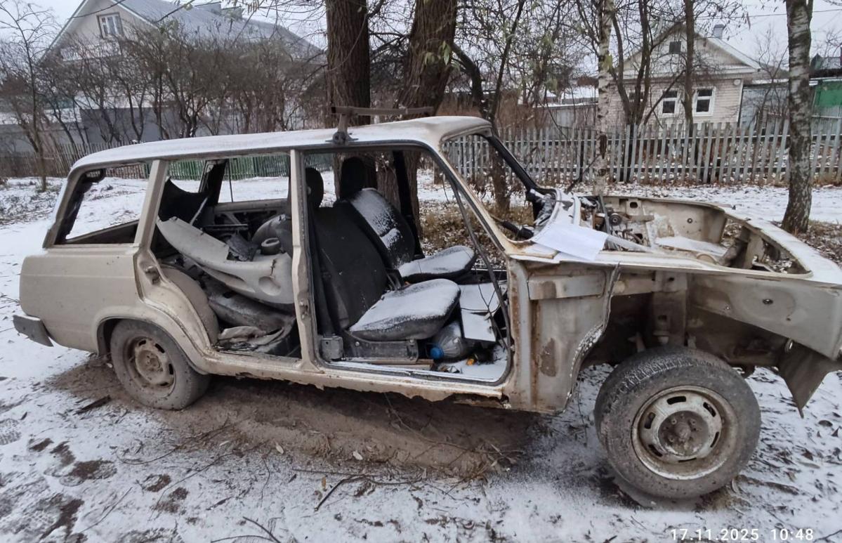 В Твери ищут владельца машины без окон и дверей - новости Афанасий