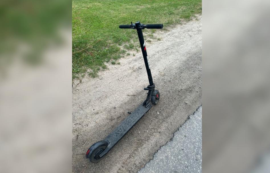 В Конаковском районе 12-летняя девочка упала с электросамоката - новости Афанасий