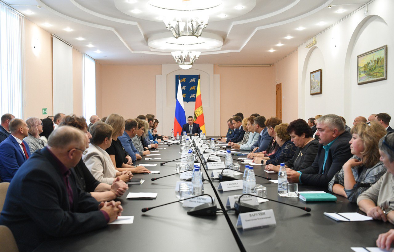 Игорь Руденя встретился с общественностью Торжка и Торжокского округа - новости Афанасий