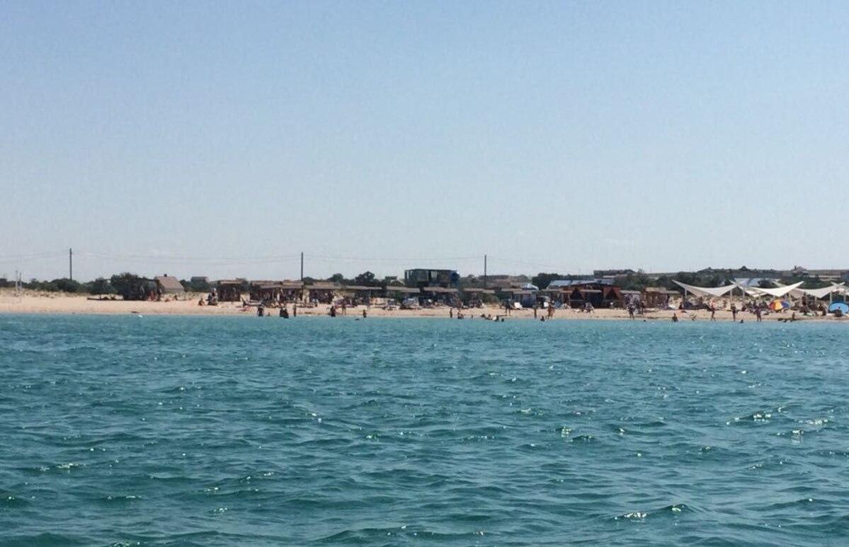 Детям до 14 лет потребуется загранпаспорт для отдыха в Абхазии Фото: архив редакции