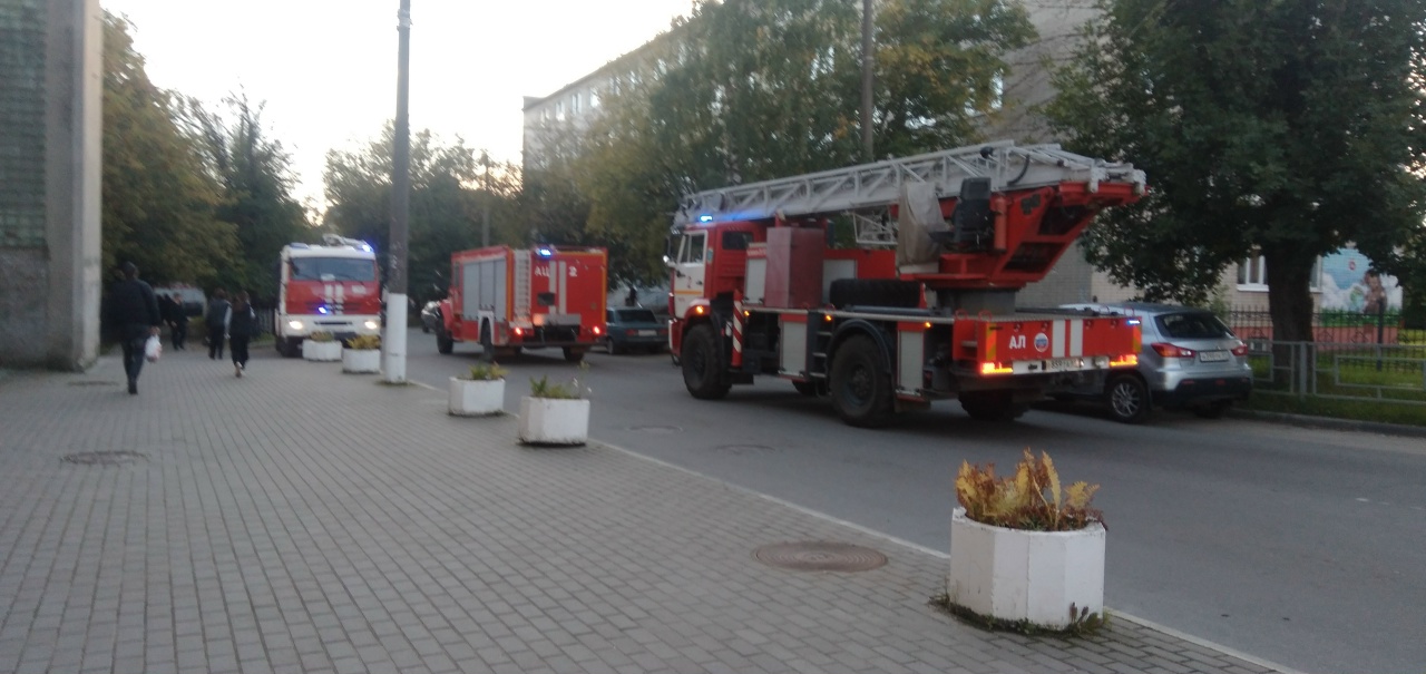 В Твери эвакуировали торговый центр из-за подозрительной находки Фото: Afanasy.biz