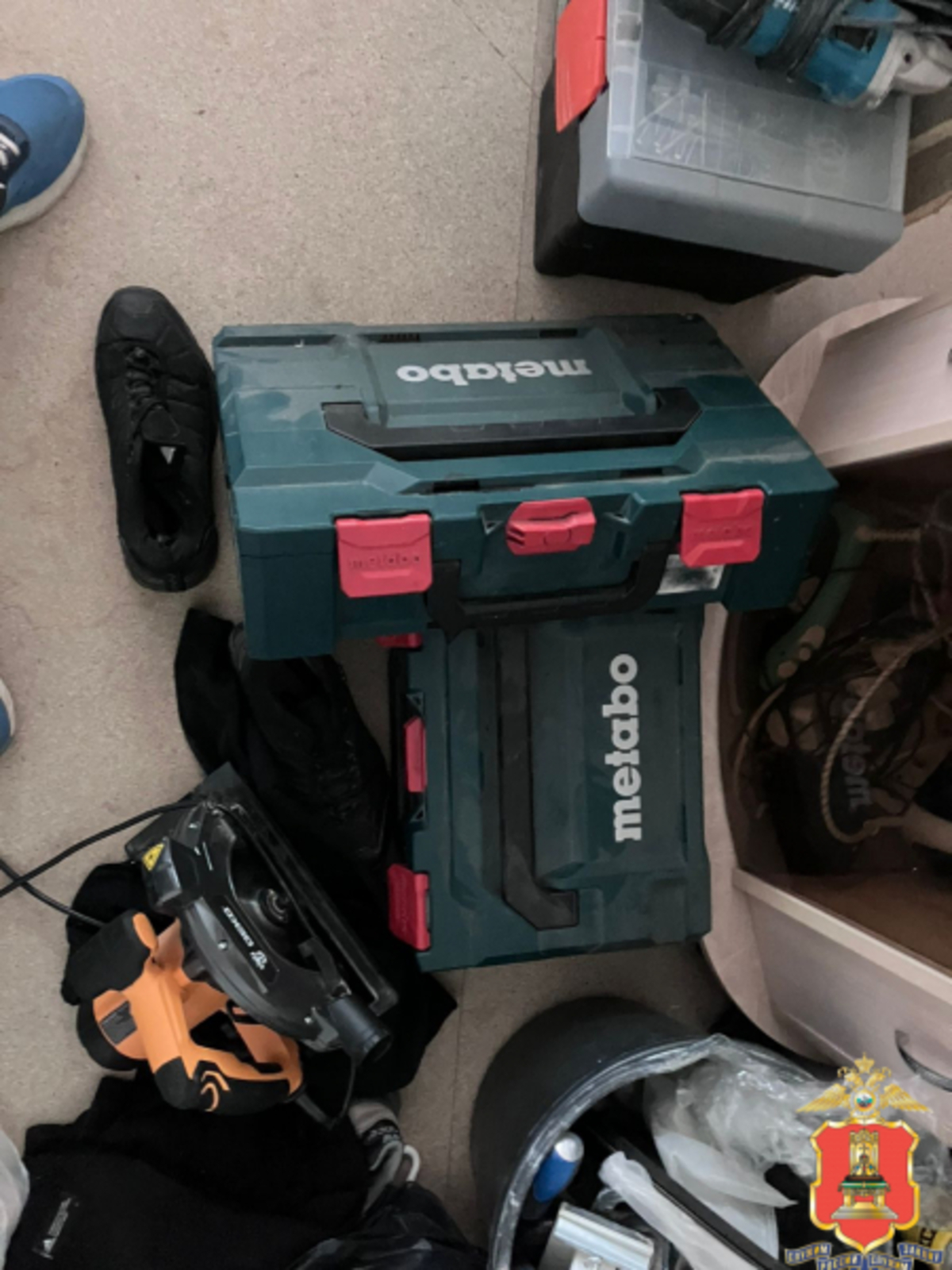 В Вышнем Волочке рецидивист обокрал своего спящего друга Фото: УМВД России по Тверской области