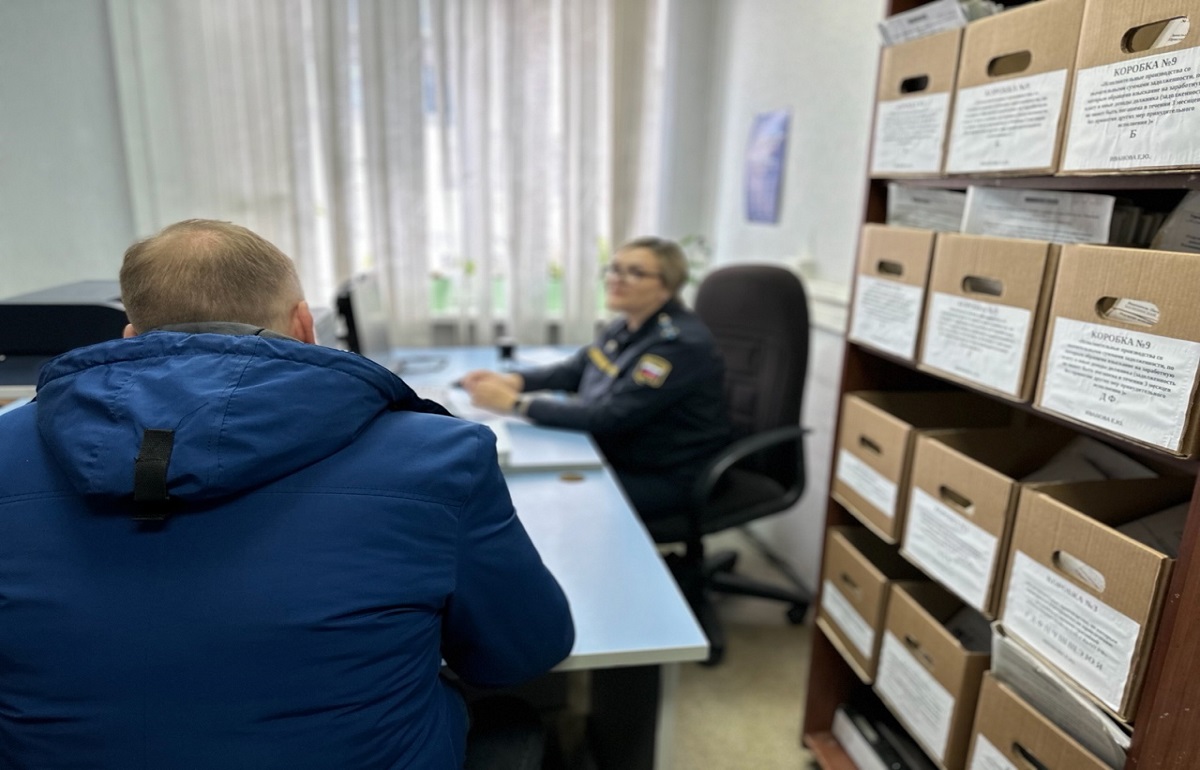 Житель Твери переоформил дом, чтобы рассчитаться по алиментам Фото: УФССП России по Тверской области