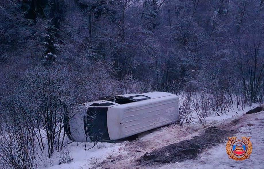 В Тверской области в ДТП на дороге "Москва - Рига" — Андреаполь — Пено — Хитино пострадал ребенок Фото: ГАИ