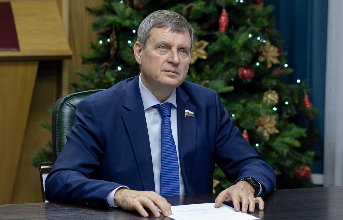 Поздравление сенатора Российской Федерации Андрея Епишина с Новым годом и Рождеством Христовым - новости Афанасий