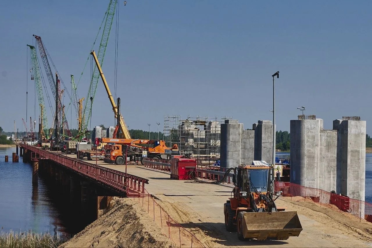 Под Тверью возводят мост через Шошу для ВСМ Фото: Нацпроектстрой