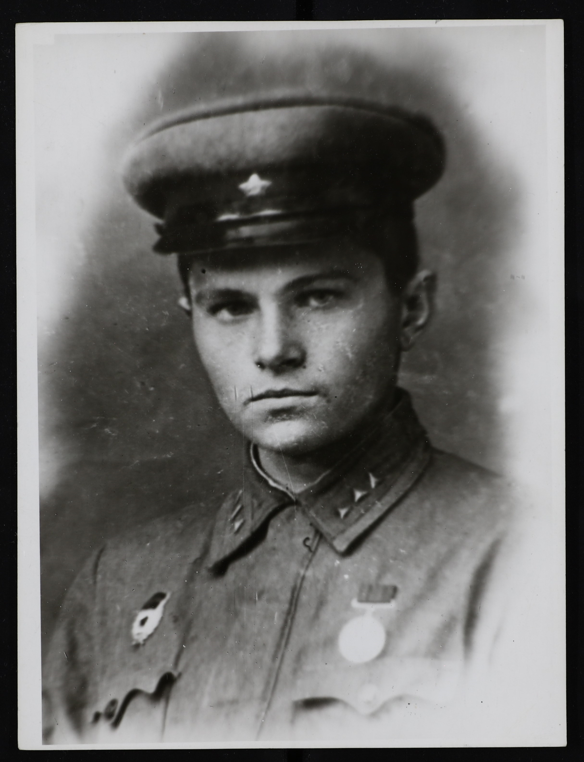Алексей Николаевич Лукьянов. 1942 г. ТЦДНИ. Ф. 2947. Оп. 1. Д. 60. Л. 1