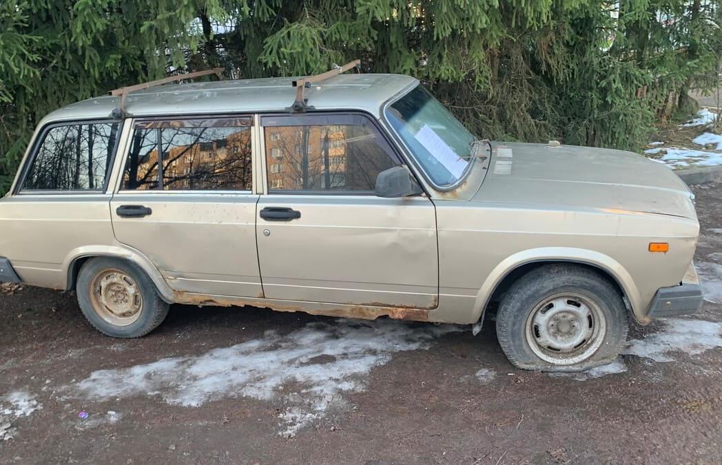 Серый ВАЗ 2104 и синий ВАЗ 21074 ищут в Твери своих хозяев - новости Афанасий