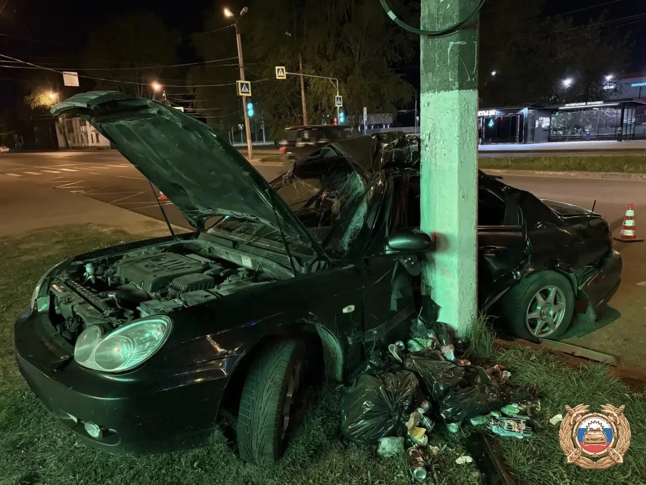В Твери в ночном ДТП на Октябрьском проспекте погиб молодой человек Фото: ГАИ