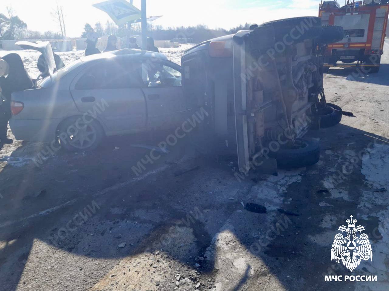 В ДТП под Тверью на трассе «Золотое кольцо» пострадали три человека Фото: ГУ МЧС России по Тверской области