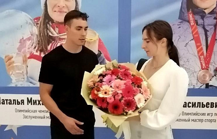 У тверской лыжницы Натальи Непряевой родилась дочь - новости Афанасий