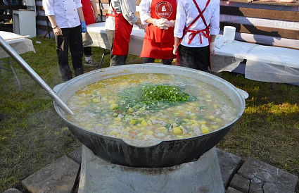 На гастрофестивале в Твери съели 170 литров ушного  - новости Афанасий