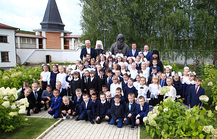 Губернатор Игорь Руденя поздравил первоклассников Старицы с Днем знаний - новости Афанасий