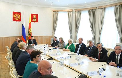 Игорь Руденя провел встречу с главами муниципалитетов, где прошли выборы - новости Афанасий