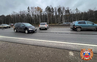На М10 под Тверью столкнулись четыре машины На М10 под Тверью столкнулись четыре машины - новости Афанасий